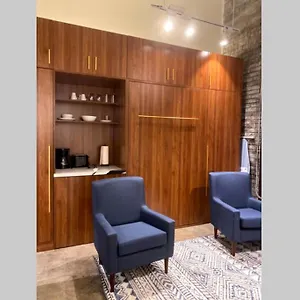 3e-cozy! Micro Minutes From Shadyside, Sleeps 1 , Pittsburgh United States