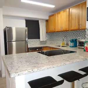 Waikiki 2br King/king Beds Newly Renovated , Honolulu United States