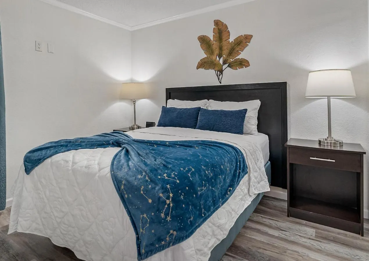 Vakantiehuis Wake Up To Ocean Views From Your Private Balcony Tampa